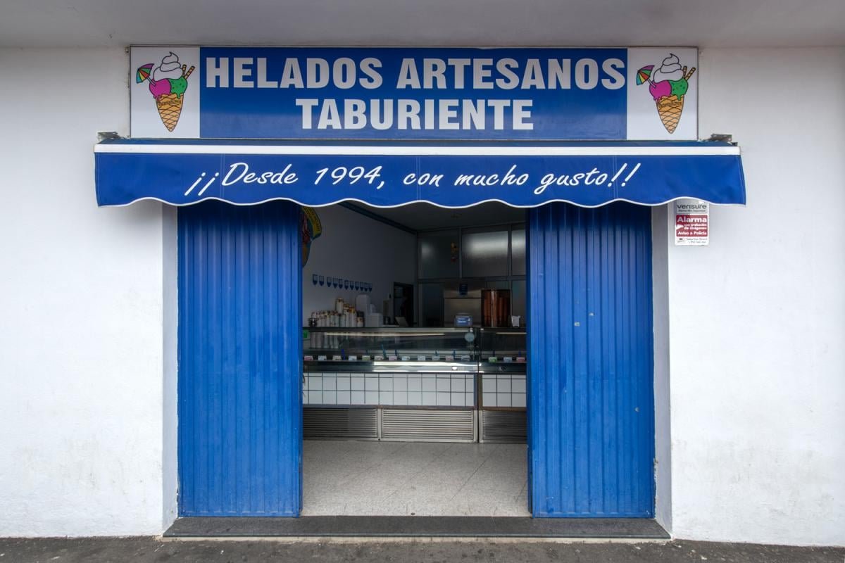 Entrance of Helados Artesanos Taburiente in San Pedro, Breña Alta