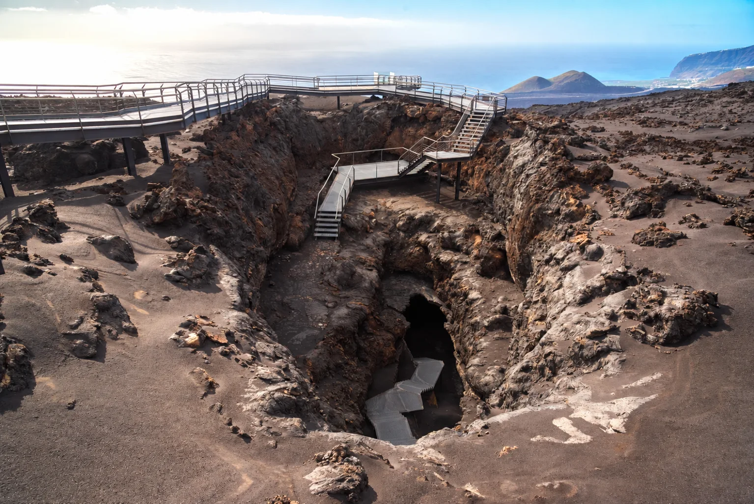 Tube volcanique de la Cueva de las Palomas à La Palma près de Casa Aram